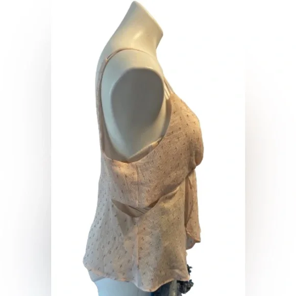 Express Women's Sleeveless Loose V-Neck Asymmetrical Top - Picture 3 of 10